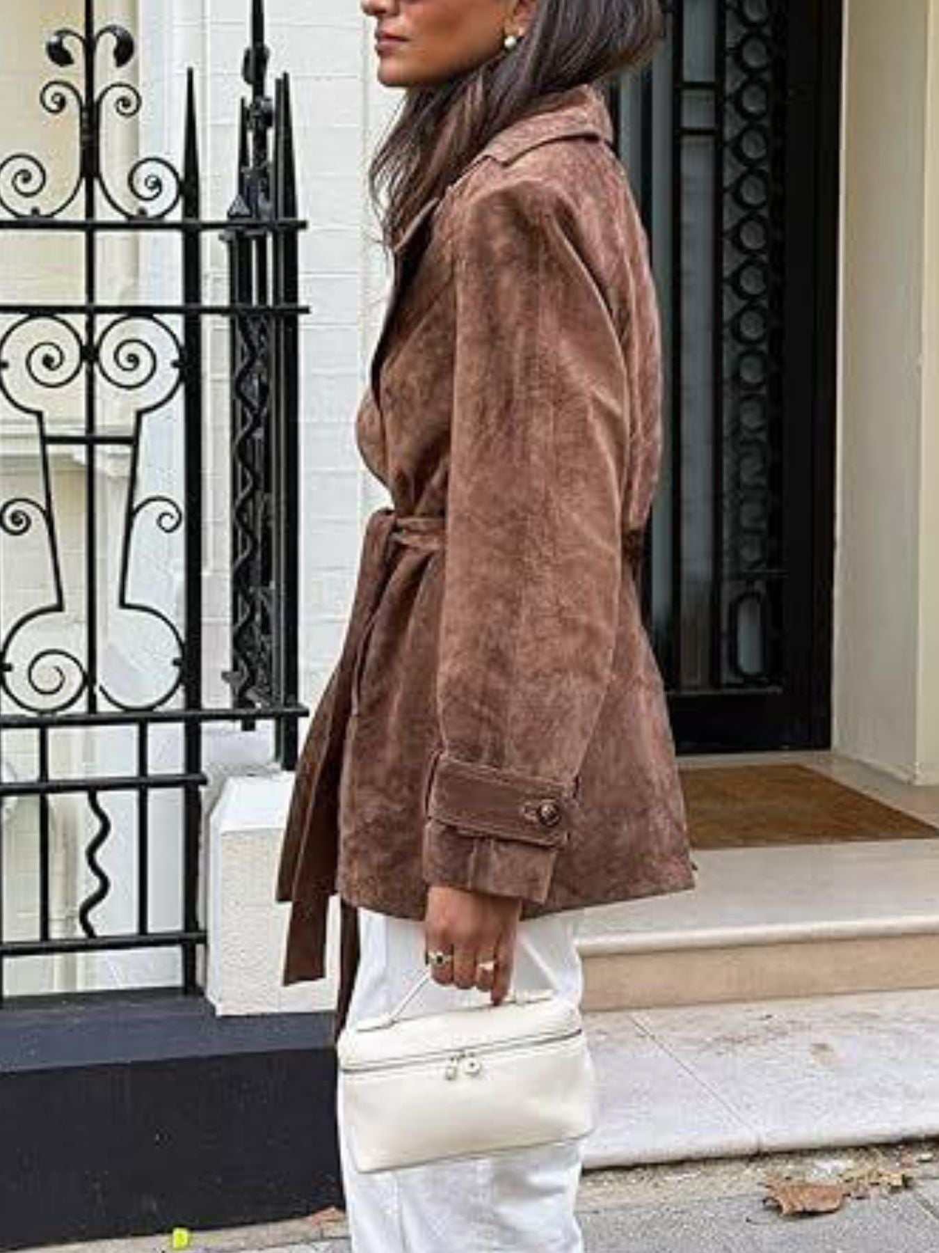 4ec436e1-329f-4426-b3c9-9be57363c48e-Max